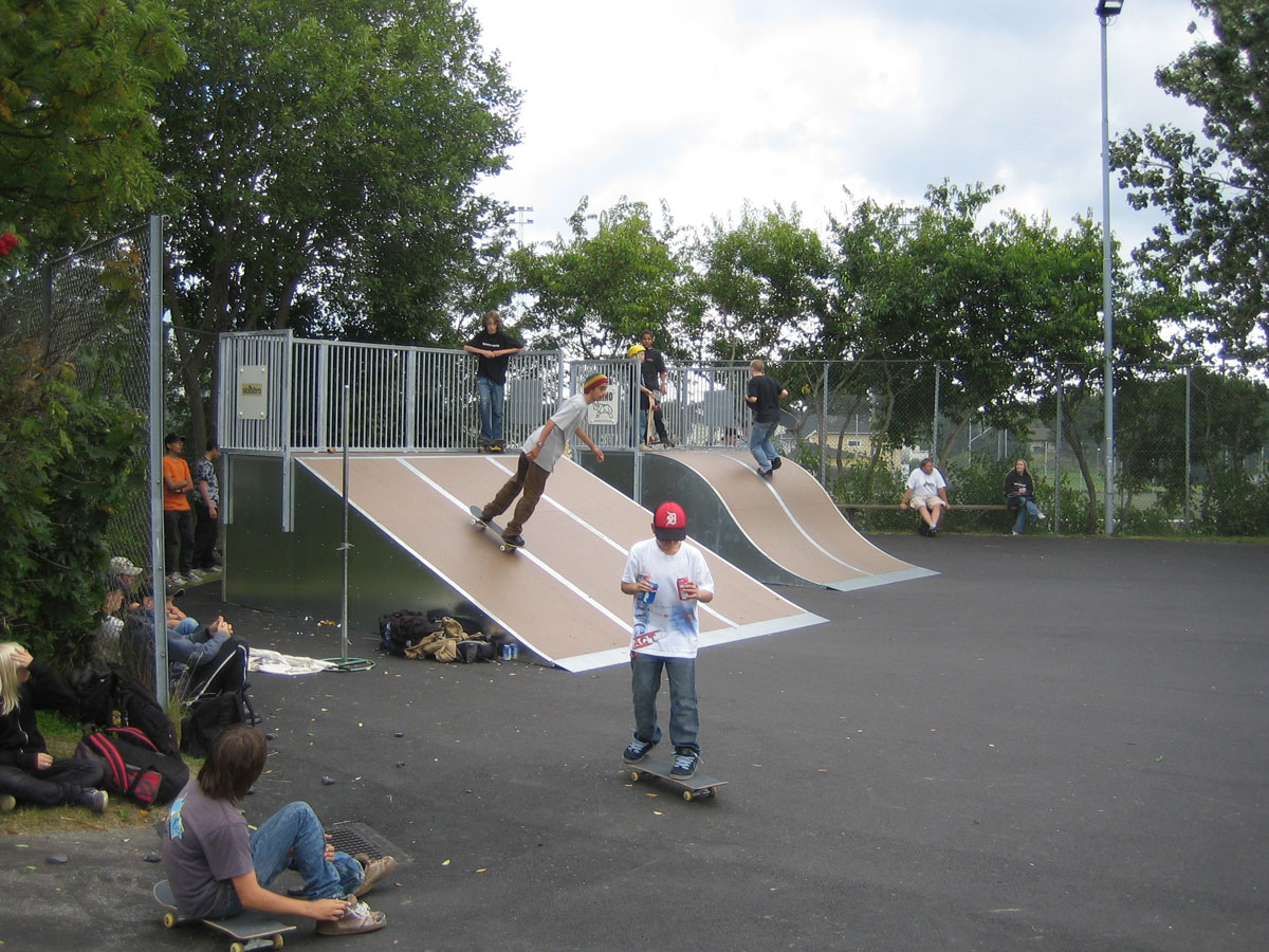 Parque de Skates, Patins e Bicicletas KISTA - Image 4